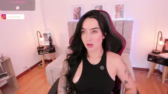 emmyevans1 chat porn (08-20-2025)