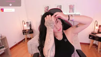 emmyevans1 chat porn (08-20-2025)