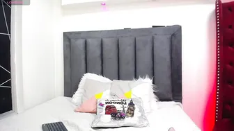 Emma_jhomson hot webcam porn video 08-21-2025