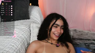 Vicky_curly sex cam chat 08-21-2025