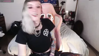 kawaimisfit video cam (08-21-2025)