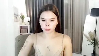 Buttycamille asian - (08/21/2025)