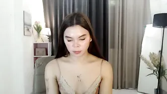 Buttycamille asian - (08/21/2025)