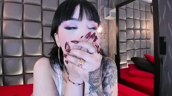 maddy_walker chat sex cam (08-21-2025)