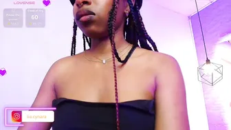 Queen_perla_ porn cam chat 08-21-2025