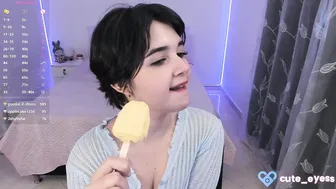 Cute_eyess naked 08/22/2025