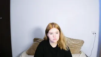 mina27372 amateur webcam video (08-22-2025)