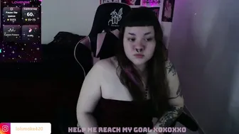 destroyall420 cam girl (08/22/2025)