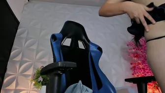 Anahi17x_ live webcam show (08-22-2025)