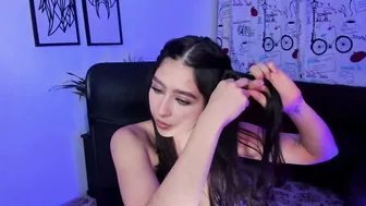 Scarlet_villamizar 22-Aug-2025 amateur cam
