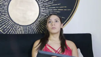 zoee_moretti (08-22-2025)