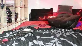 devil_s_bride recorded nude video 157935