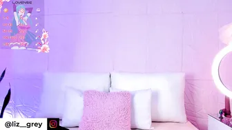 liz_grey_ video 08/23/2025