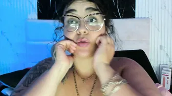 Reginavegaa nude 08-23-2025