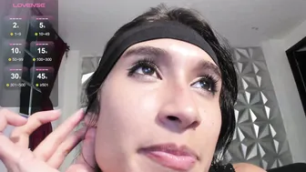 hellen_tease bigass - (08-23-2025)