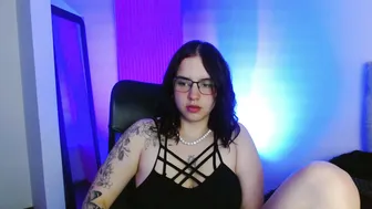 Paris_bby_ chat sex (08/24/2025)