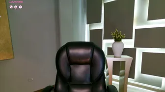 Agathakondo nude chat 08-24-2025
