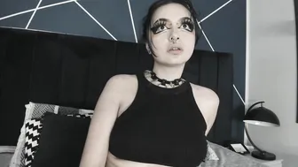 Adeelinee cam porn - 07 February 2025