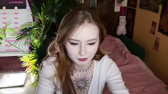 charming_lilly 02-19-2025