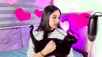 maeena recorded nude video 16731