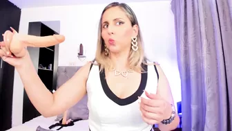 laura__martiinez recorded nude video 16735