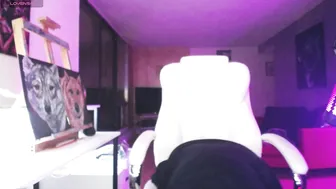 Tinykylie lovense on cam