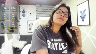 Enma_clark glasses nude cam