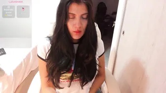 nahomi2021 cam xxx (08-26-2025)