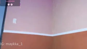 maykka live cam video - (08-26-2025)