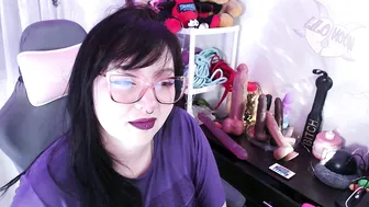 lilomoon69 (08-26-2025)