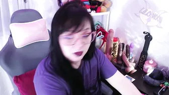 lilomoon69 (08-26-2025)