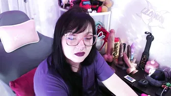 lilomoon69 (08-26-2025)