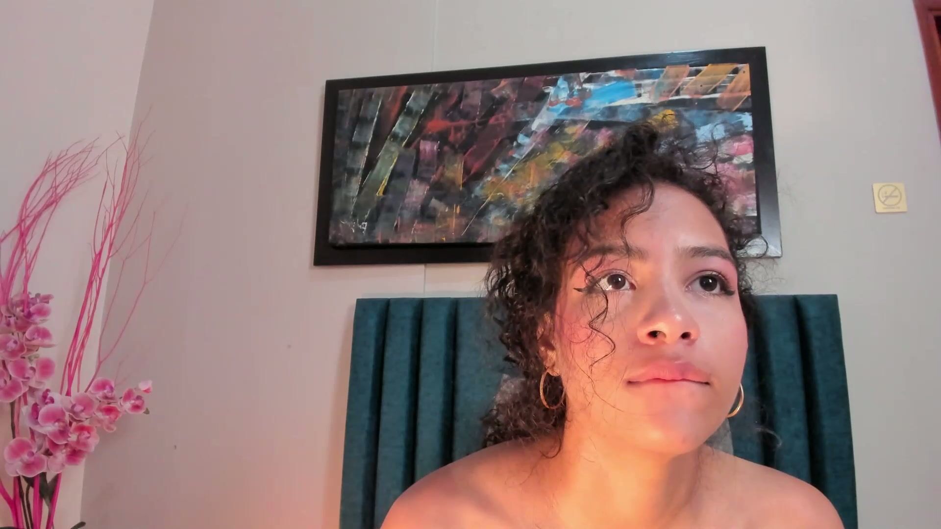 antonellahall_ brunette - (08/26/2025)