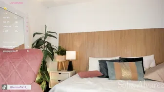 miss_soffy natural webcam show