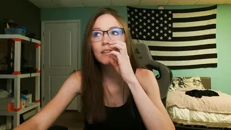 anabelleleigh (08/27/2025) bigboobs