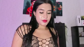 Selena_fox7 trans 27-Aug-2025