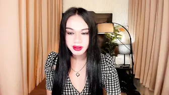 asianhugecockjulia1 08/27/2025