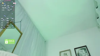 pretty_valen squirt cam girl