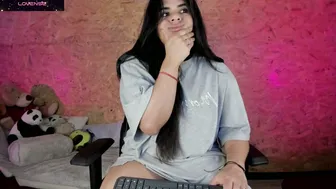 Biancastrongg (08/28/2025)