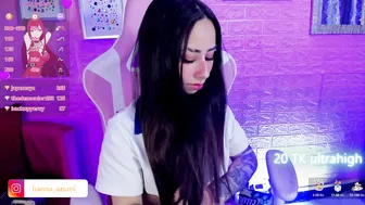 Hanna_azumi_ ahegao naked on cam