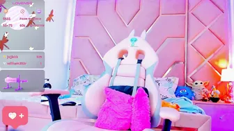 Katylu_ on cam 21-Feb-25