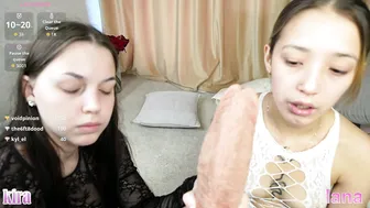 rakses posing on cam 30 August 2025