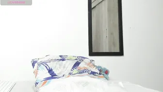 Alice_oceans (08-31-2025) chat sex