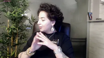 Allyiah chat girl porn (08/31/2025)