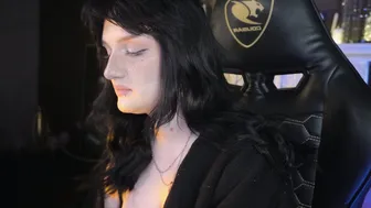 Eliejay shy 31-Aug-25