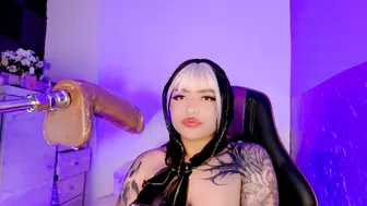 scarlet_gold horny amateur video 09/01/2025