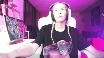 Tinykylie 09/01/2025