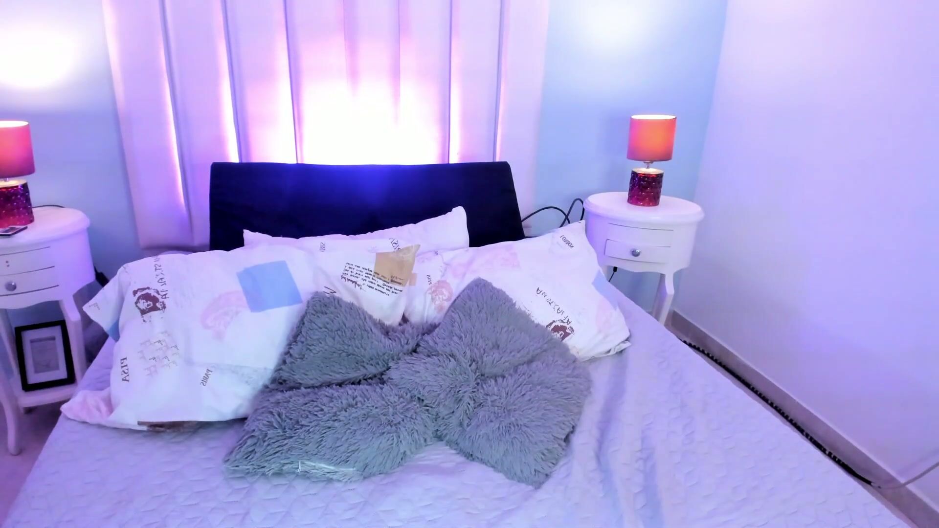 Viiooleet cam sex porn (09-02-2025)