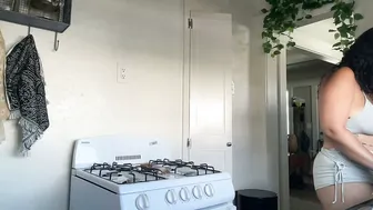 Dreamyriri posing on cam 02 September 2025