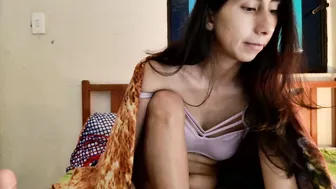 mli739709 naked on cam 03 September 2025
